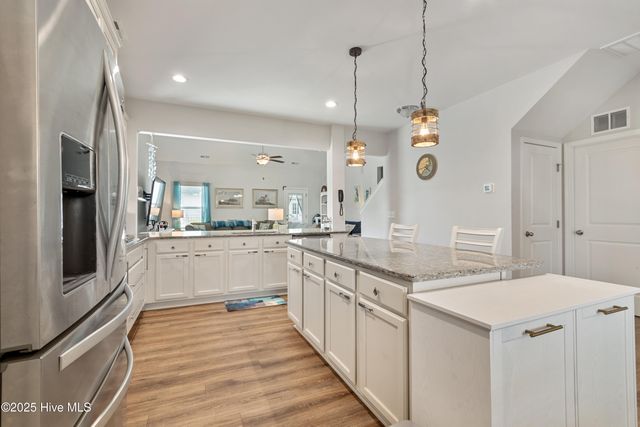 254 E Red Head Circle, Sneads Ferry, NC 28460