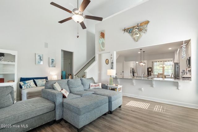 254 E Red Head Circle, Sneads Ferry, NC 28460