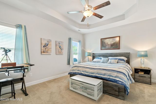 254 E Red Head Circle, Sneads Ferry, NC 28460