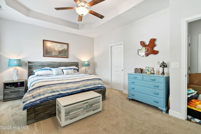 254 E Red Head Circle, Sneads Ferry, NC 28460