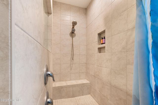 254 E Red Head Circle, Sneads Ferry, NC 28460