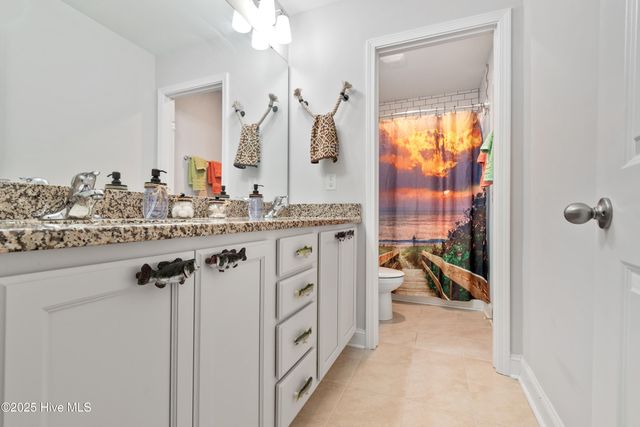 254 E Red Head Circle, Sneads Ferry, NC 28460