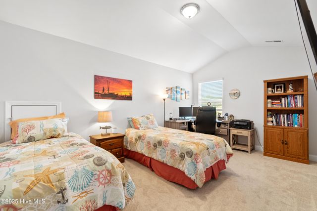 254 E Red Head Circle, Sneads Ferry, NC 28460