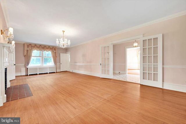 1920 MARKET ST, Camp Hill, PA 17011