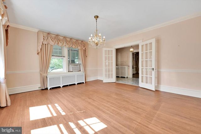 1920 MARKET ST, Camp Hill, PA 17011