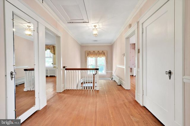 1920 MARKET ST, Camp Hill, PA 17011