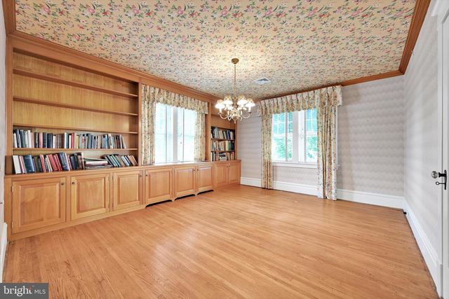 1920 MARKET ST, Camp Hill, PA 17011