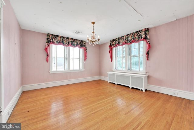 1920 MARKET ST, Camp Hill, PA 17011