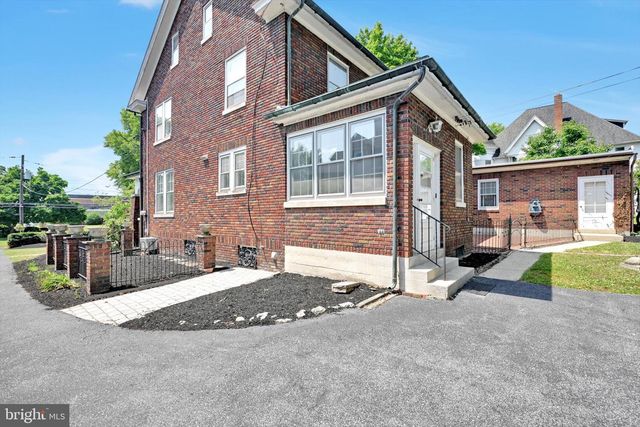 1920 MARKET ST, Camp Hill, PA 17011