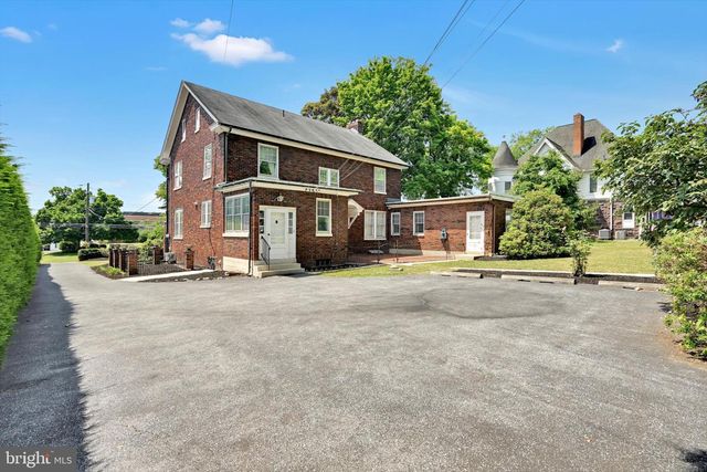 1920 MARKET ST, Camp Hill, PA 17011