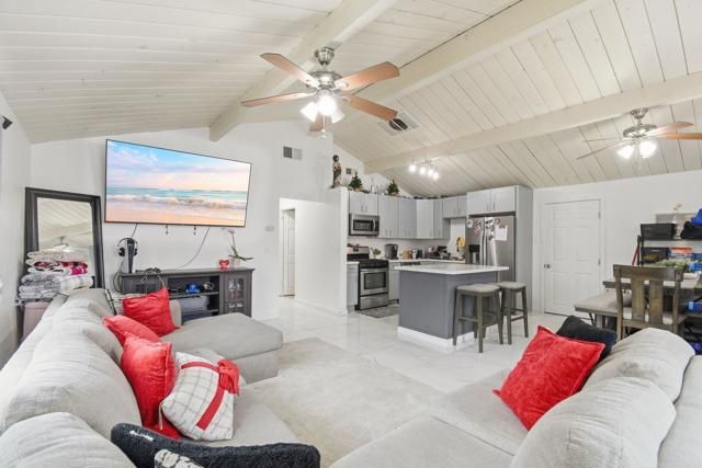 433 E Washington Avenue, El Cajon, CA 92020