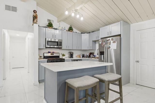 433 E Washington Avenue, El Cajon, CA 92020