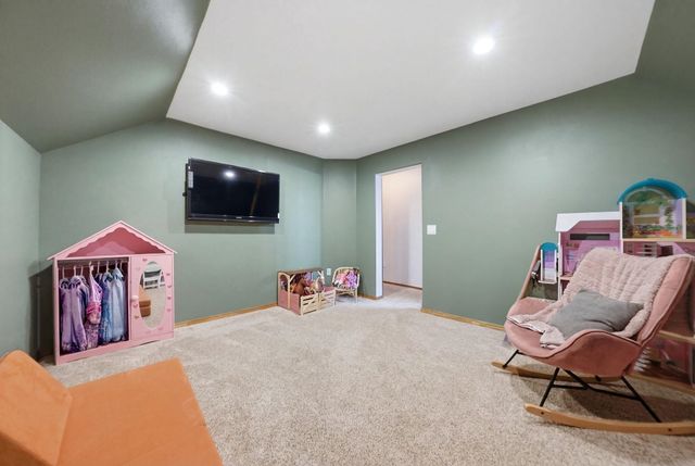 17817 E Galaxy Ct, Greenacres, WA 99016