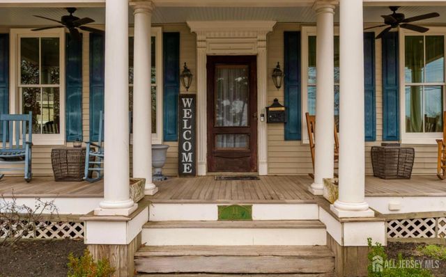 11 Golf Street, West Long Branch, NJ 07764