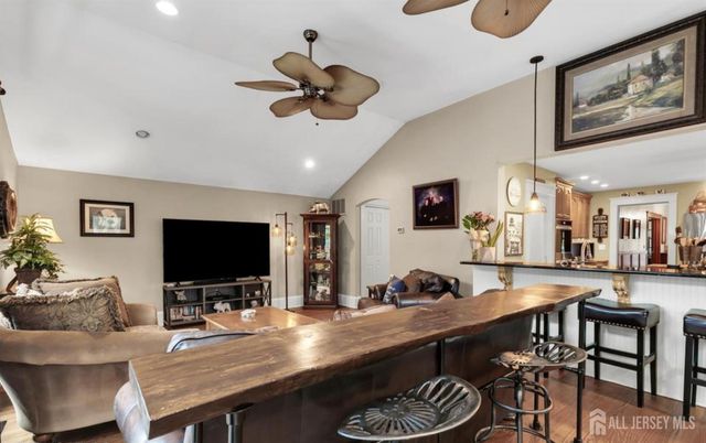 11 Golf Street, West Long Branch, NJ 07764