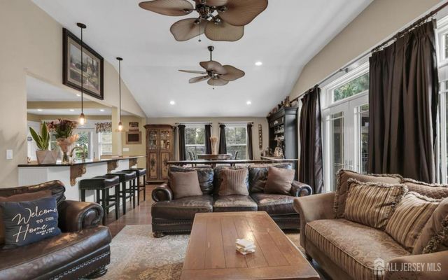 11 Golf Street, West Long Branch, NJ 07764