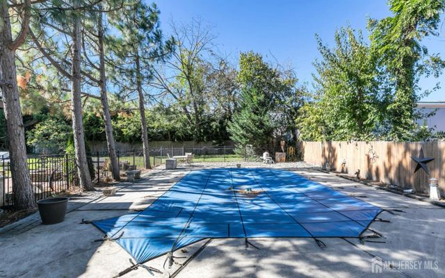11 Golf Street, West Long Branch, NJ 07764