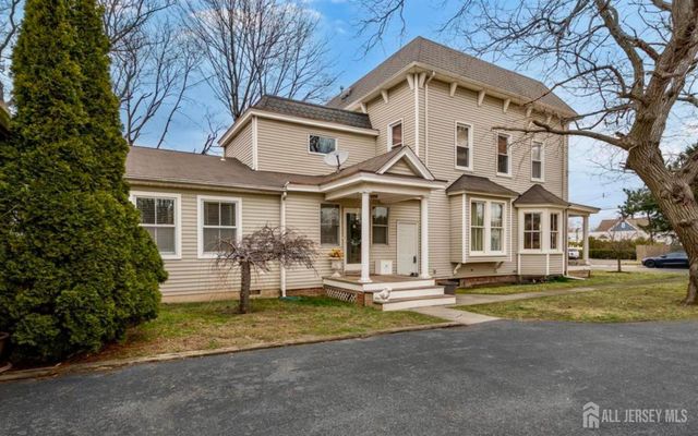 11 Golf Street, West Long Branch, NJ 07764