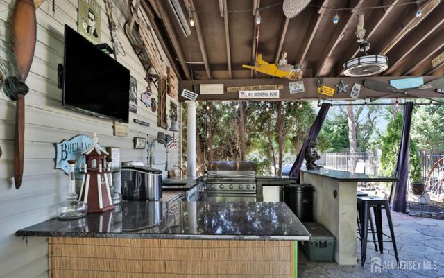 11 Golf Street, West Long Branch, NJ 07764