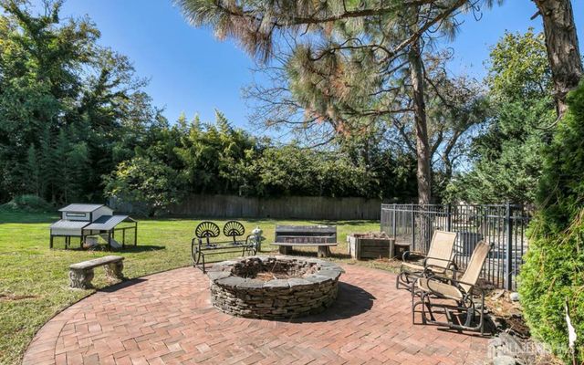 11 Golf Street, West Long Branch, NJ 07764