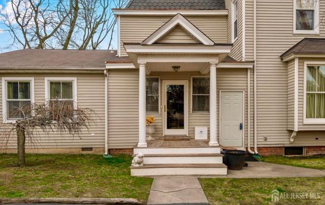 11 Golf Street, West Long Branch, NJ 07764