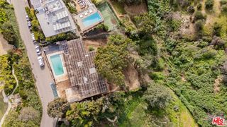 1545 Umeo Road, Pacific Palisades, CA 90272