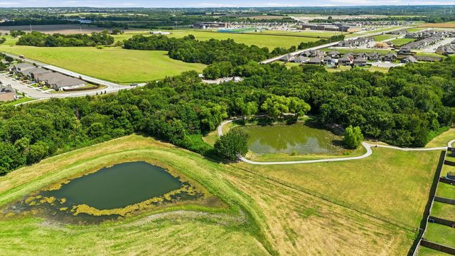 652 Lincoln Avenue, Lavon, TX 75166