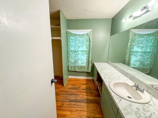 171 Parkwood Circle, Walterboro, SC 29488