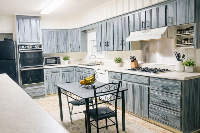 171 Parkwood Circle, Walterboro, SC 29488