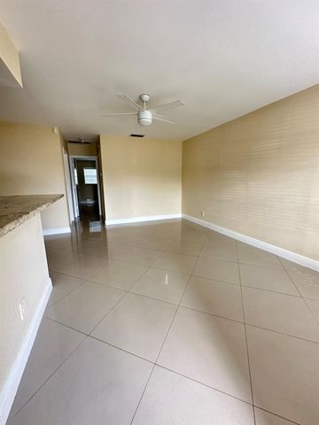 3001 NW 4th Terrace 152, Pompano Beach, FL 33064