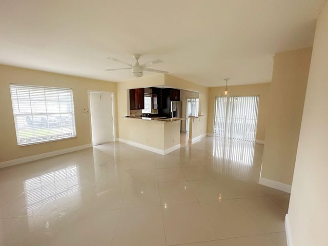 3001 NW 4th Terrace 152, Pompano Beach, FL 33064