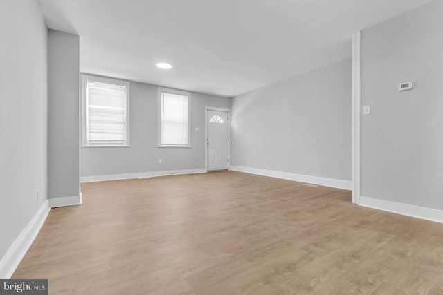 235 N WILLOW AVE, Gloucester City, NJ 08030