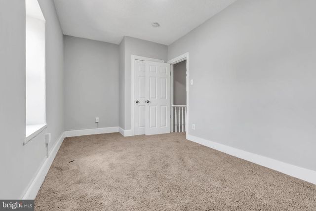 235 N WILLOW AVE, Gloucester City, NJ 08030