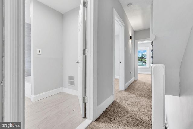235 N WILLOW AVE, Gloucester City, NJ 08030