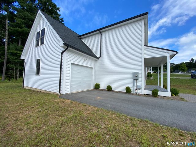 15 Jordan Lane, Colchester, CT 06415