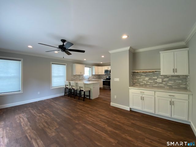 15 Jordan Lane, Colchester, CT 06415
