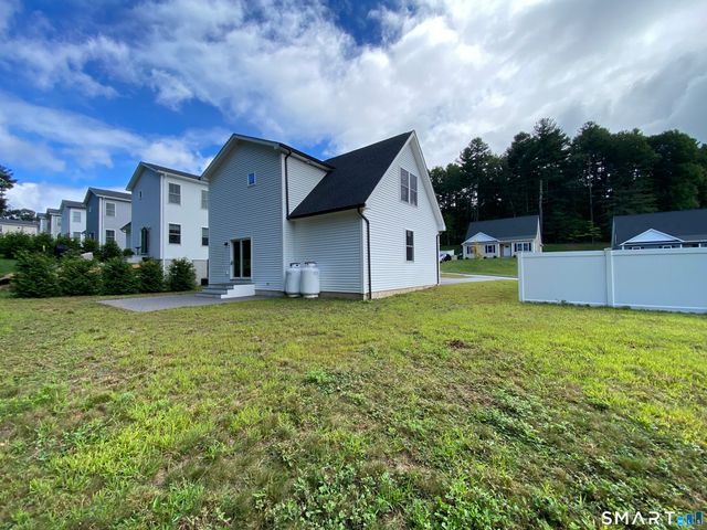 15 Jordan Lane, Colchester, CT 06415