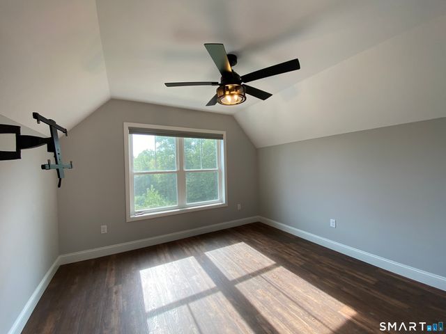 15 Jordan Lane, Colchester, CT 06415