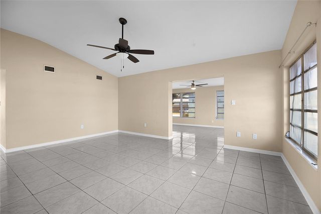275 LAKEVIEW DRIVE, North Fort Myers, FL 33917