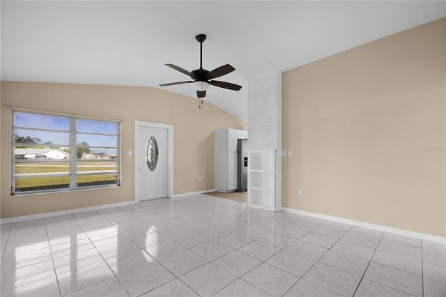 275 LAKEVIEW DRIVE, North Fort Myers, FL 33917