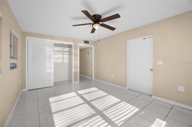 275 LAKEVIEW DRIVE, North Fort Myers, FL 33917