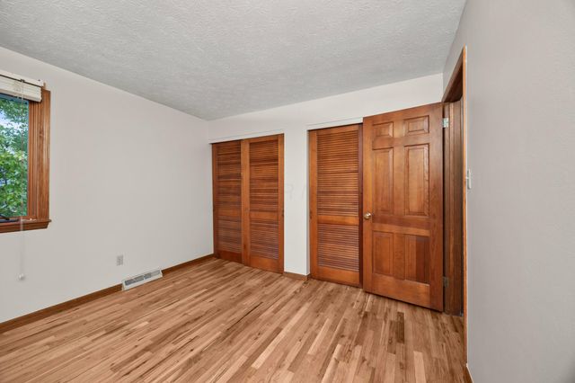 865 Colony Way, Columbus, OH 43235