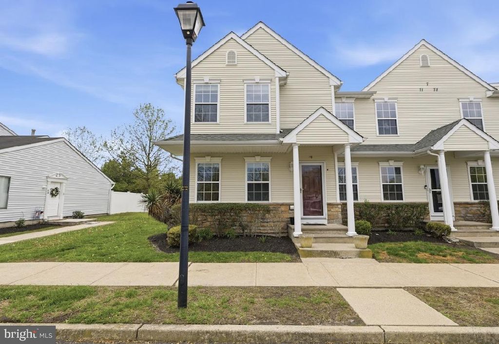 78 JAMESTOWN BLVD, Hammonton, NJ 08037