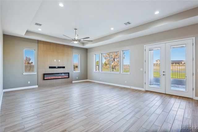 2353 E Calle Toledo, Fort Mohave, AZ 86426