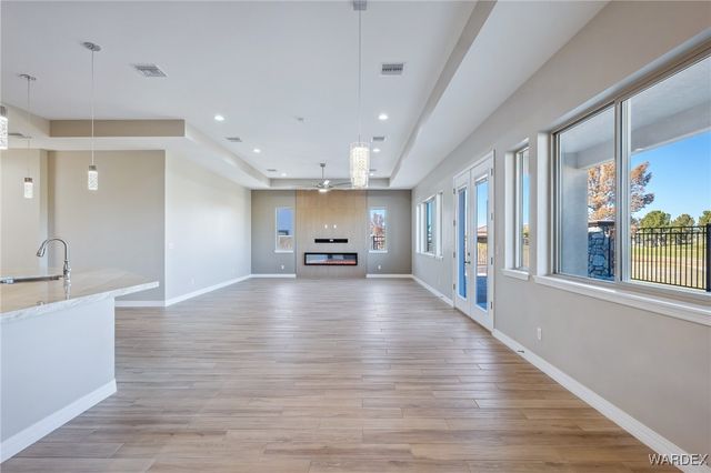 2353 E Calle Toledo, Fort Mohave, AZ 86426