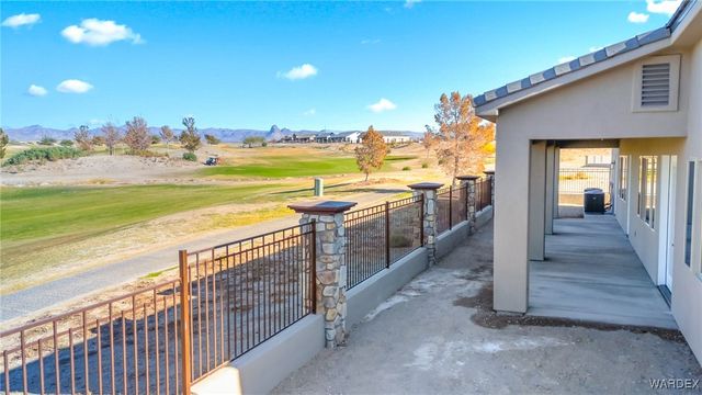 2353 E Calle Toledo, Fort Mohave, AZ 86426