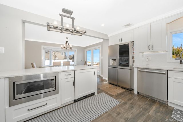 2431 Riverside Drive, Wantagh, NY 11793