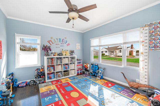 2431 Riverside Drive, Wantagh, NY 11793