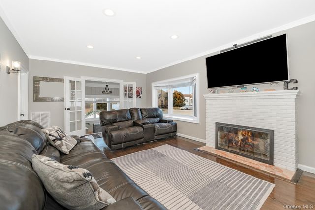 2431 Riverside Drive, Wantagh, NY 11793