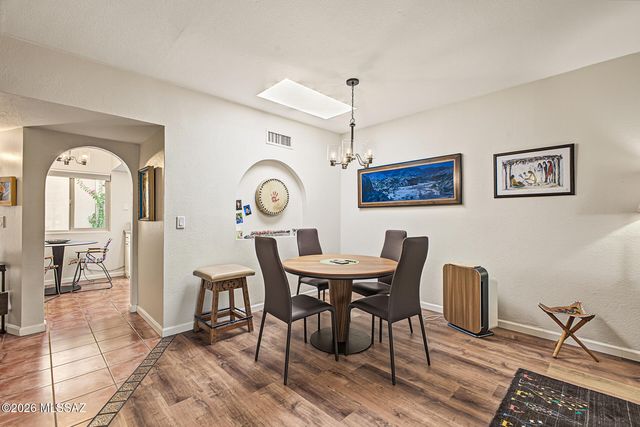 5072 N Placita Del Lazo, Tucson, AZ 85750
